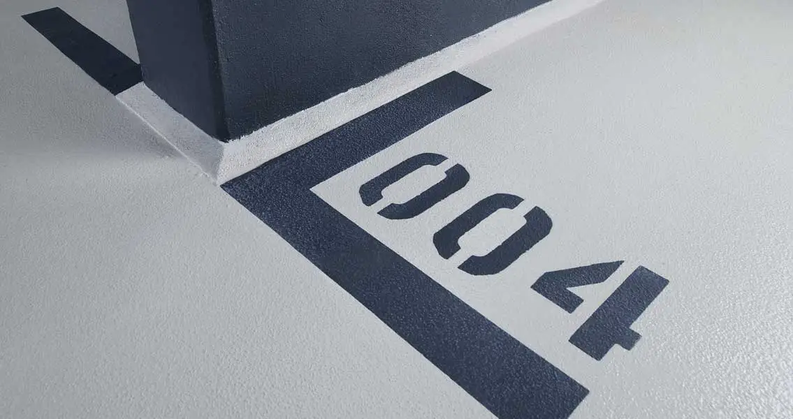 Sienų, lubų ir grindų atnaujinimas viešbučio „Pentahotel Leipzig“ požeminėje automobilių stovėjimo aikštelėje